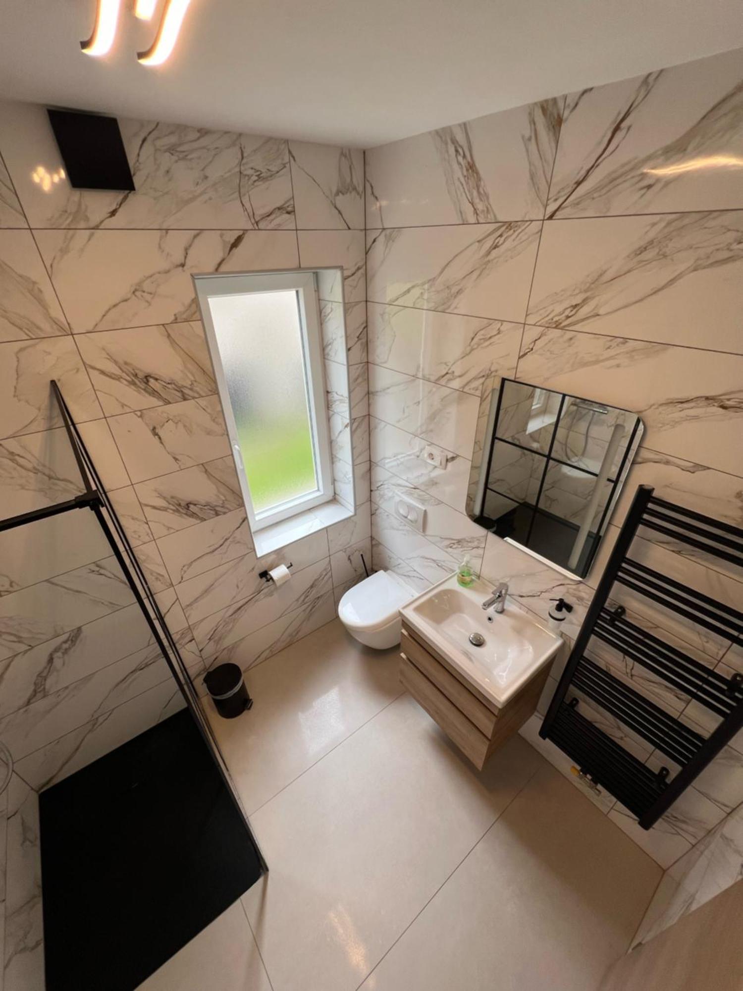 Apartmans Robo โคเปร์ ภายนอก รูปภาพ